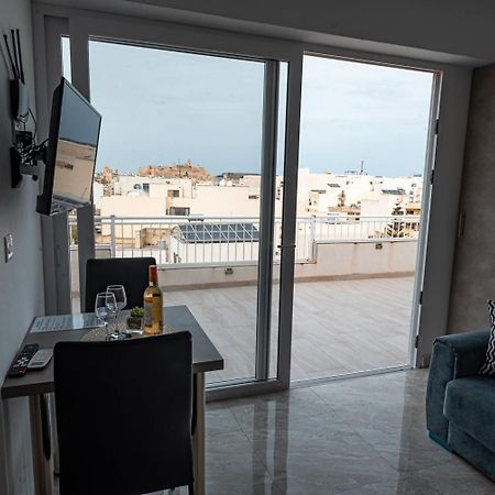 The Willows Penthouses With Jacuzzi Ghajn il-Kbira  Bagian luar foto