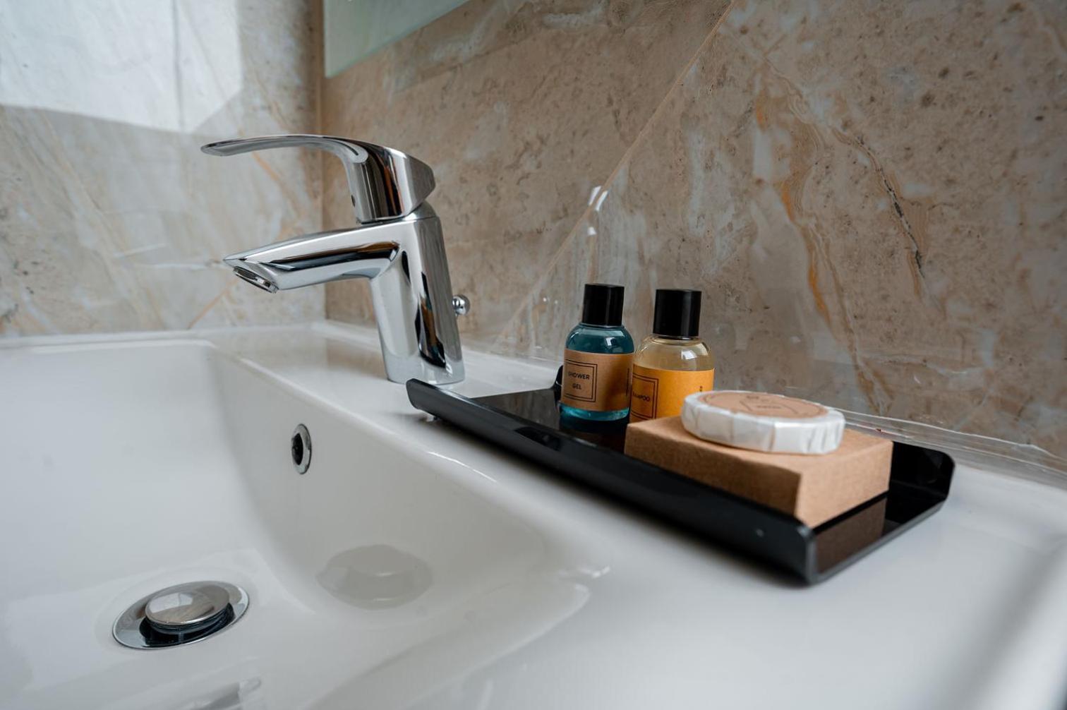The Willows Penthouses With Jacuzzi Ghajn il-Kbira  Bagian luar foto